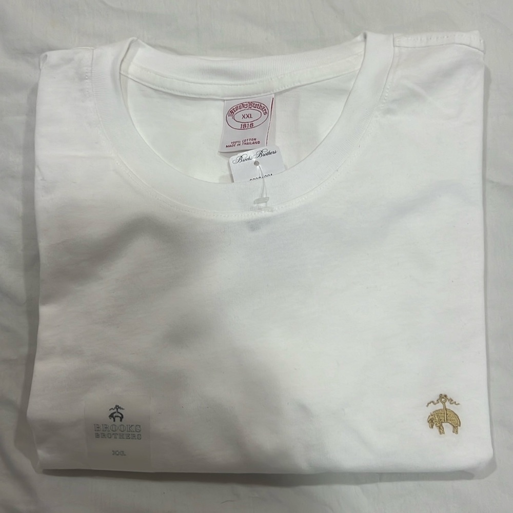 Brooks brothers men tshirt